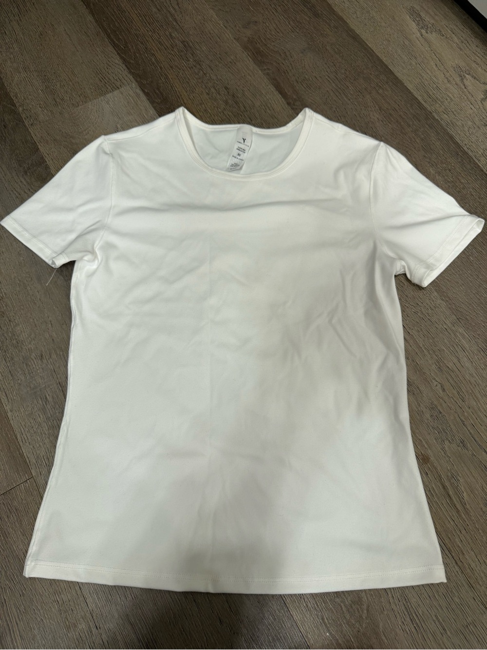 Yogalicious White Short Sleeve Crewneck Tee